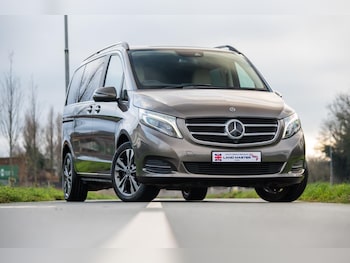 Used Mercedes-Benz V-Class 2018 for sale - 78319028: Photo
