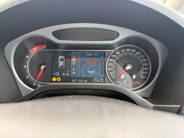 Used Ford S-Max 2010 for sale - 74891138: Photo 11