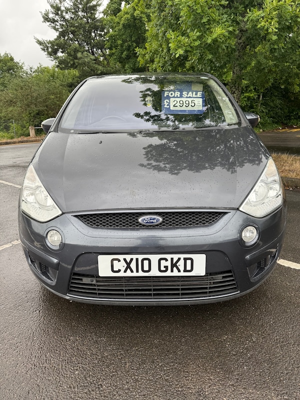 Used Ford S-Max 2010 for sale - 74891138: Photo 3