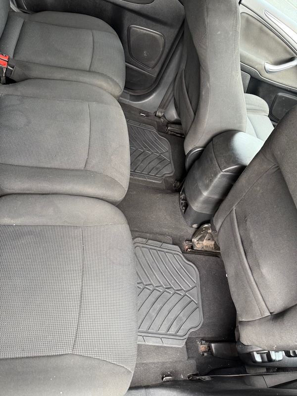 Used Ford S-Max 2010 for sale - 74891138: Photo 8