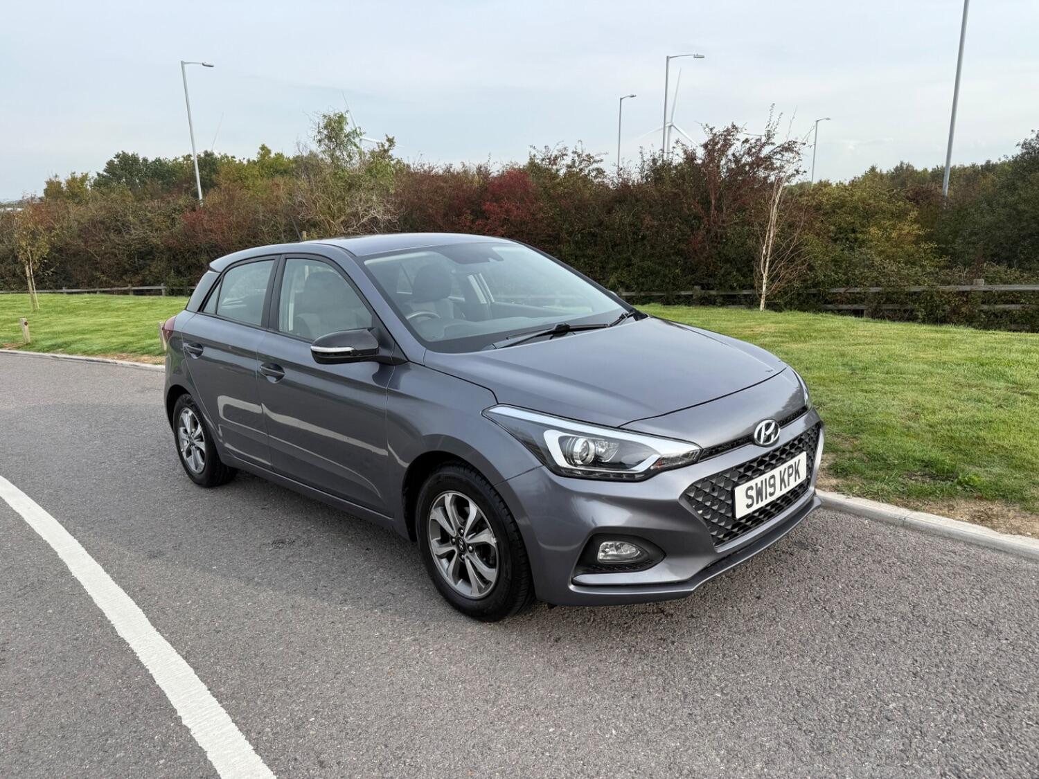 Used Hyundai i20 2019 for sale - 76142497: Photo 1