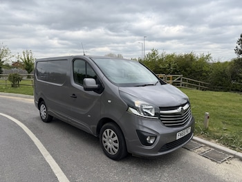 Used Vauxhall Vivaro 2015 for sale - 78332252: Photo