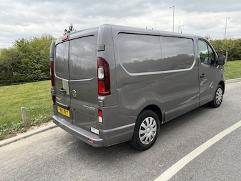 Used Vauxhall Vivaro 2015 for sale - 78332252: Photo