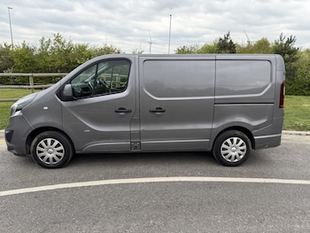 Used Vauxhall Vivaro 2015 for sale - 78332252: Photo