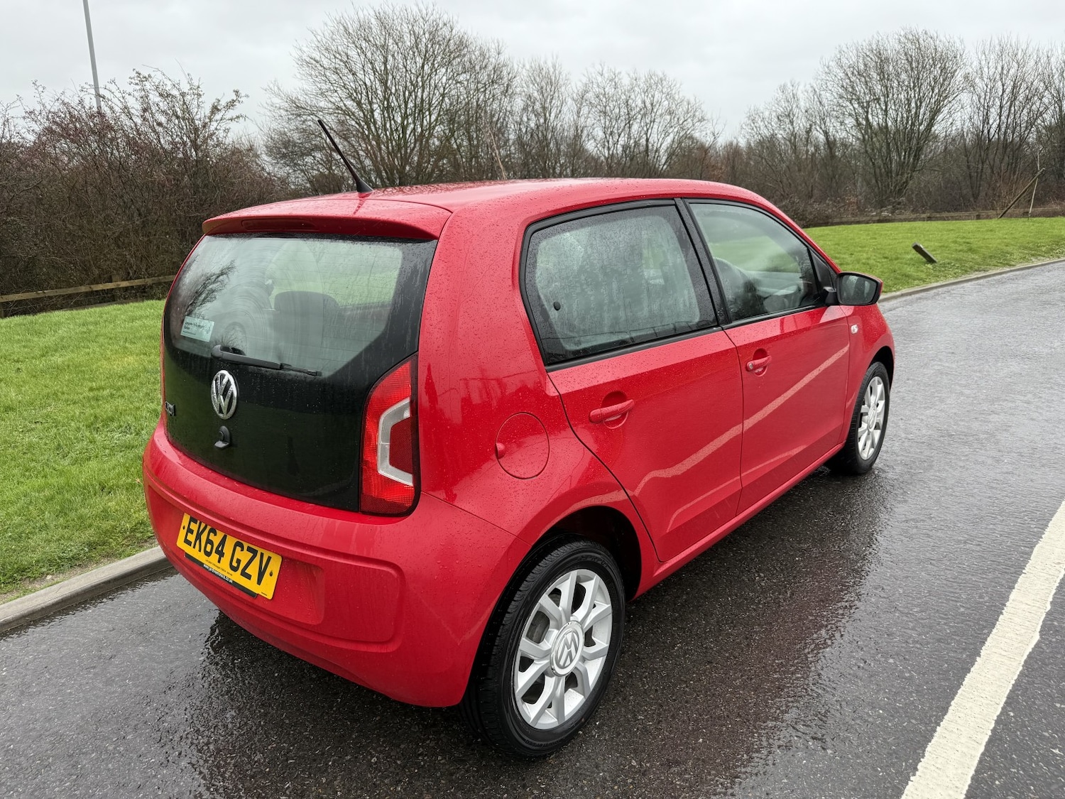 Used Volkswagen up! 2014 for sale - 77189208: Photo 4
