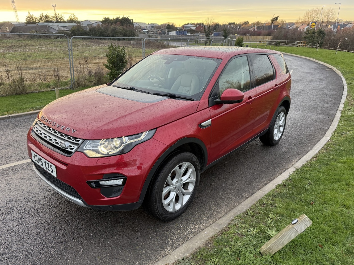 Used Land Rover Discovery Sport 2016 for sale - 77118616: Photo 6