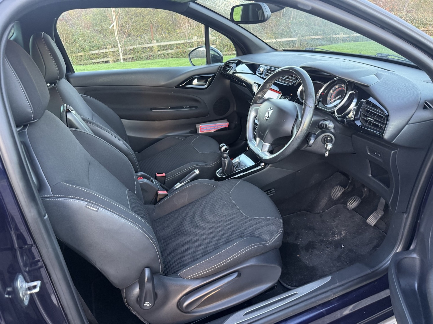Used Citroen DS3 2014 for sale - 76553970: Photo 9
