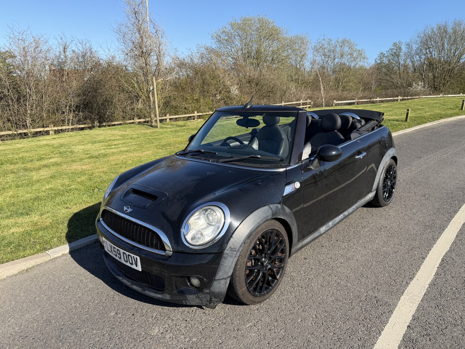 Used MINI Convertible 2009 for sale - 77938067: Photo 5