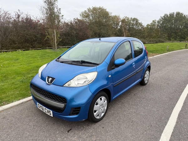 Used Peugeot 107 2011 for sale - 76205616: Photo 2