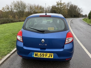 Used Renault Clio 2009 for sale - 76791561: Photo
