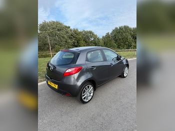 Used Mazda Mazda2 2013 for sale - 75523550: Photo