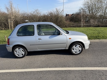 Used Nissan Micra 2000 for sale - 77707181: Photo
