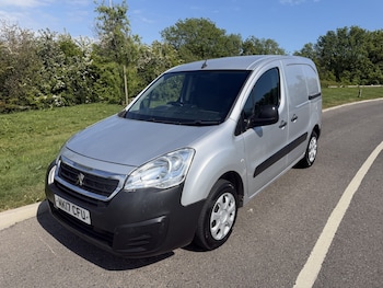 Used Peugeot Partner 2017 for sale - 78476857: Photo