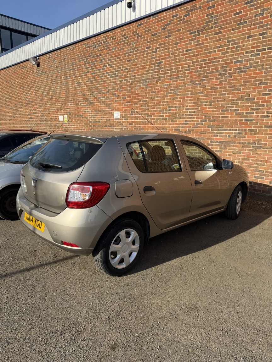 Used Dacia Sandero 2014 for sale - 78143747: Photo 3