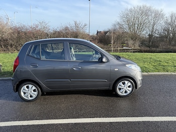 Used Hyundai i10 2012 for sale - 77567528: Photo