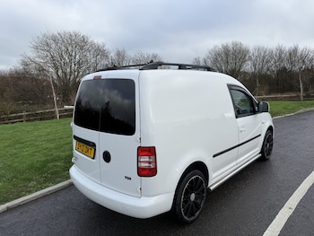 Used Volkswagen Caddy 2012 for sale - 76863775: Photo