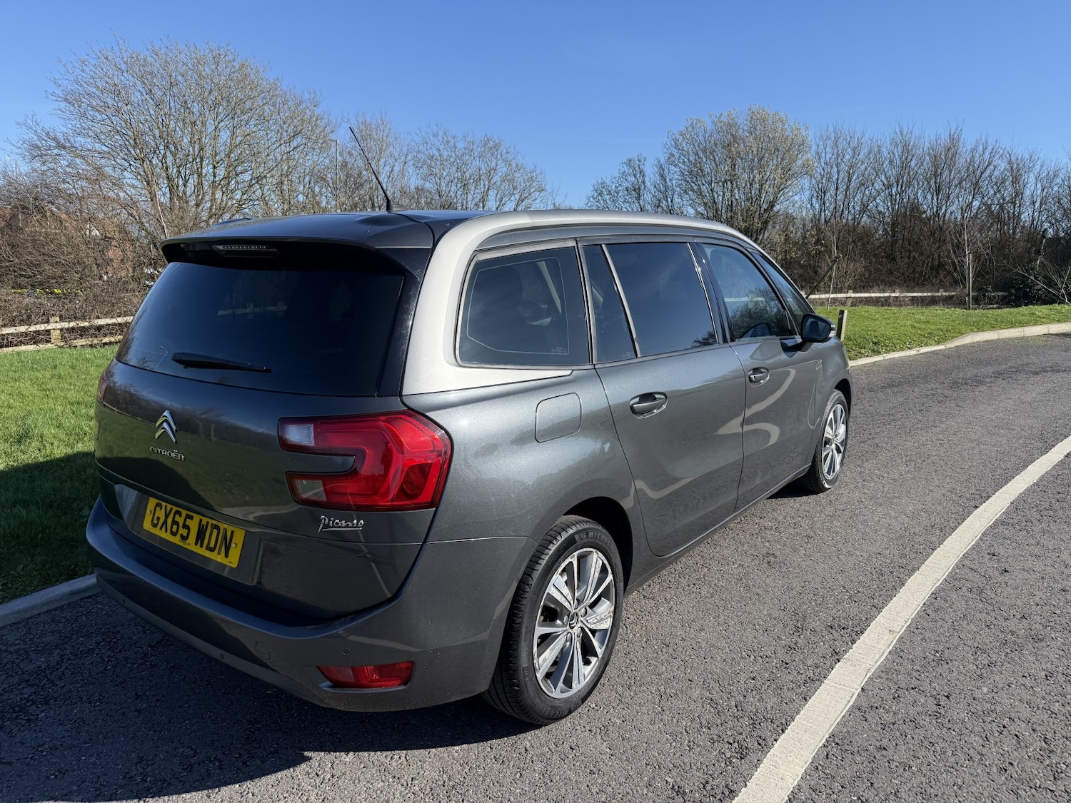 Used Citroen Grand C4 Picasso 2015 for sale - 77656237: Photo 2