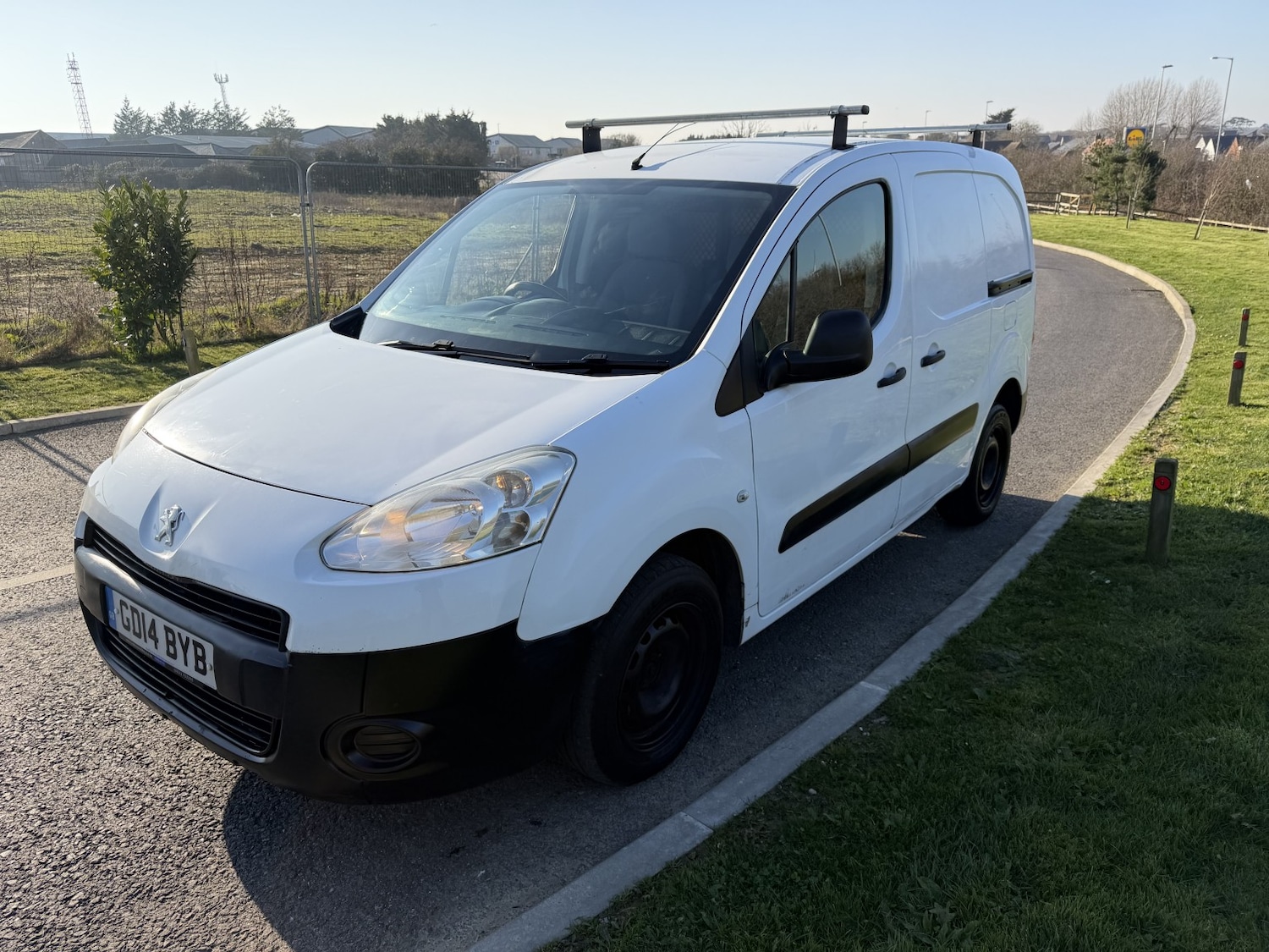 Used Peugeot Partner 2014 for sale - 77749915: Photo 2