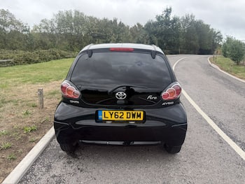 Used Toyota AYGO 2013 for sale - 79637734: Photo