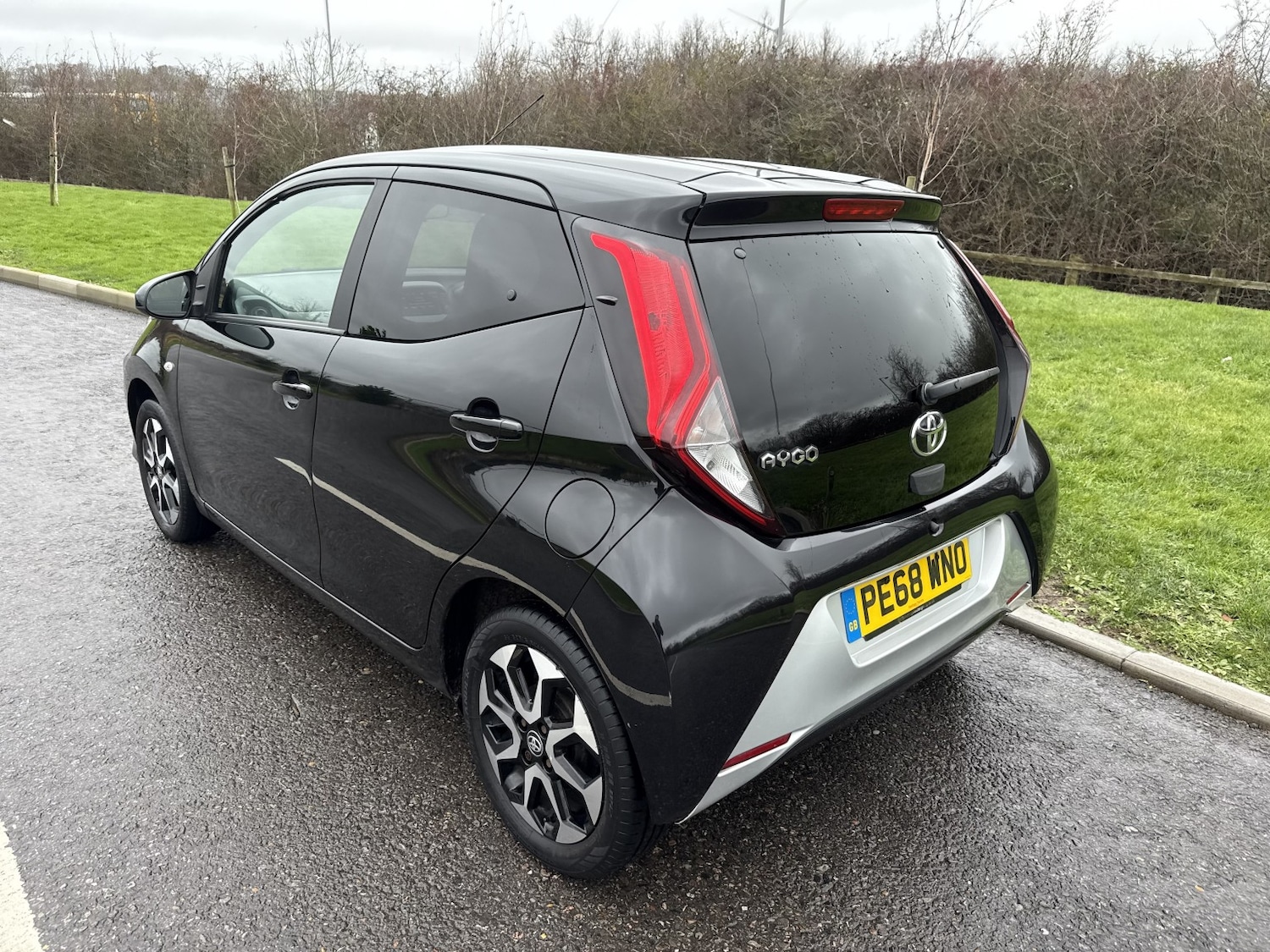 Used Toyota AYGO 2018 for sale - 77162331: Photo 4
