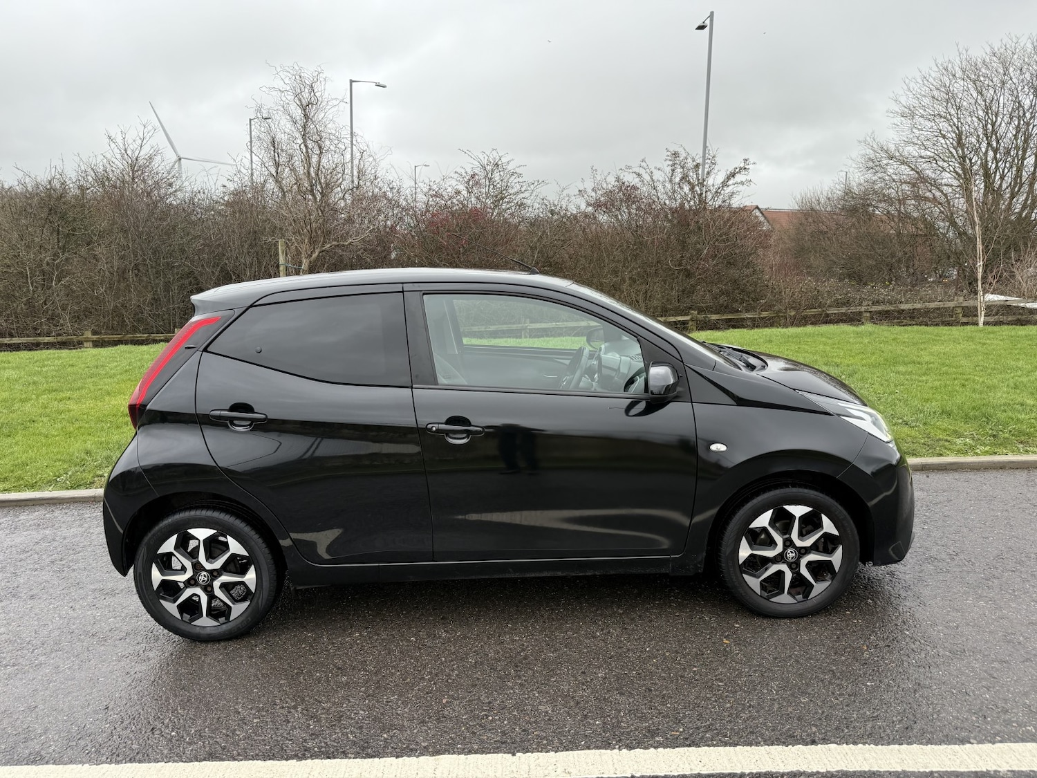 Used Toyota AYGO 2018 for sale - 77162331: Photo 6