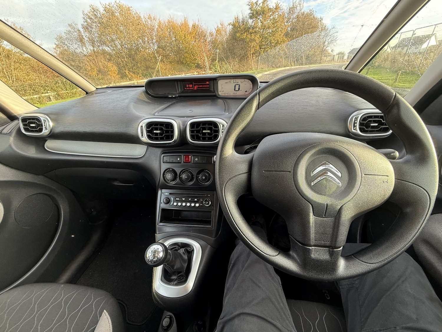 Used Citroen C3 Picasso 2014 for sale - 76497397: Photo 10