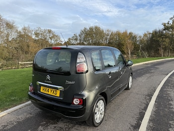Used Citroen C3 Picasso 2014 for sale - 76497397: Photo