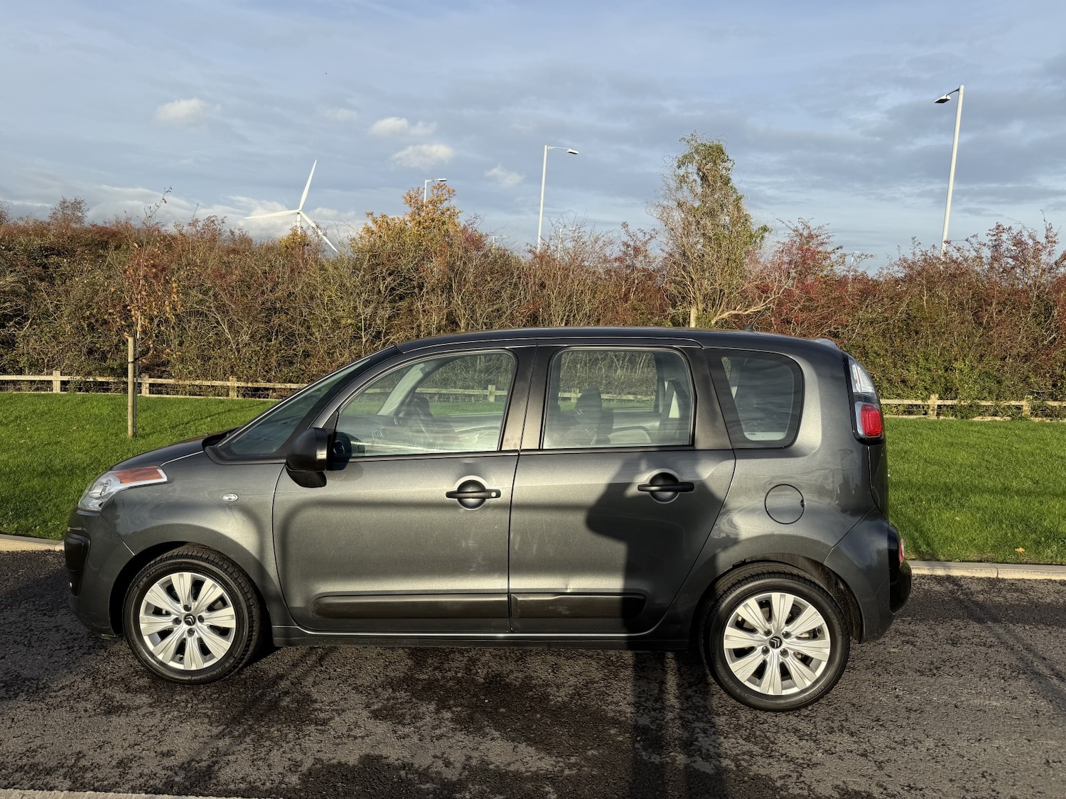 Used Citroen C3 Picasso 2014 for sale - 76497397: Photo 5