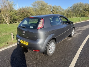 Used Fiat Punto 2014 for sale - 79779754: Photo
