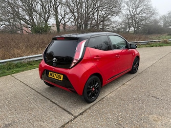 Used Toyota AYGO 2017 for sale - 75439347: Photo