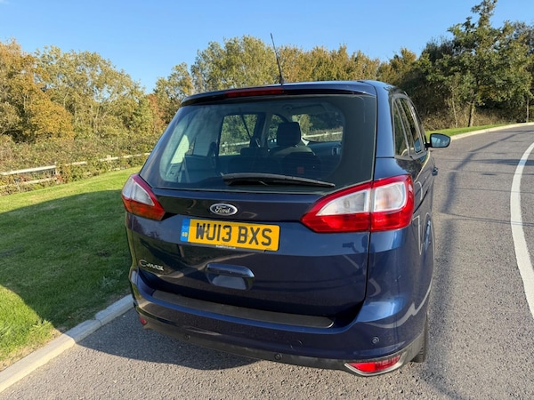 Used Ford Grand C-Max 2013 for sale - 76120312: Photo 6