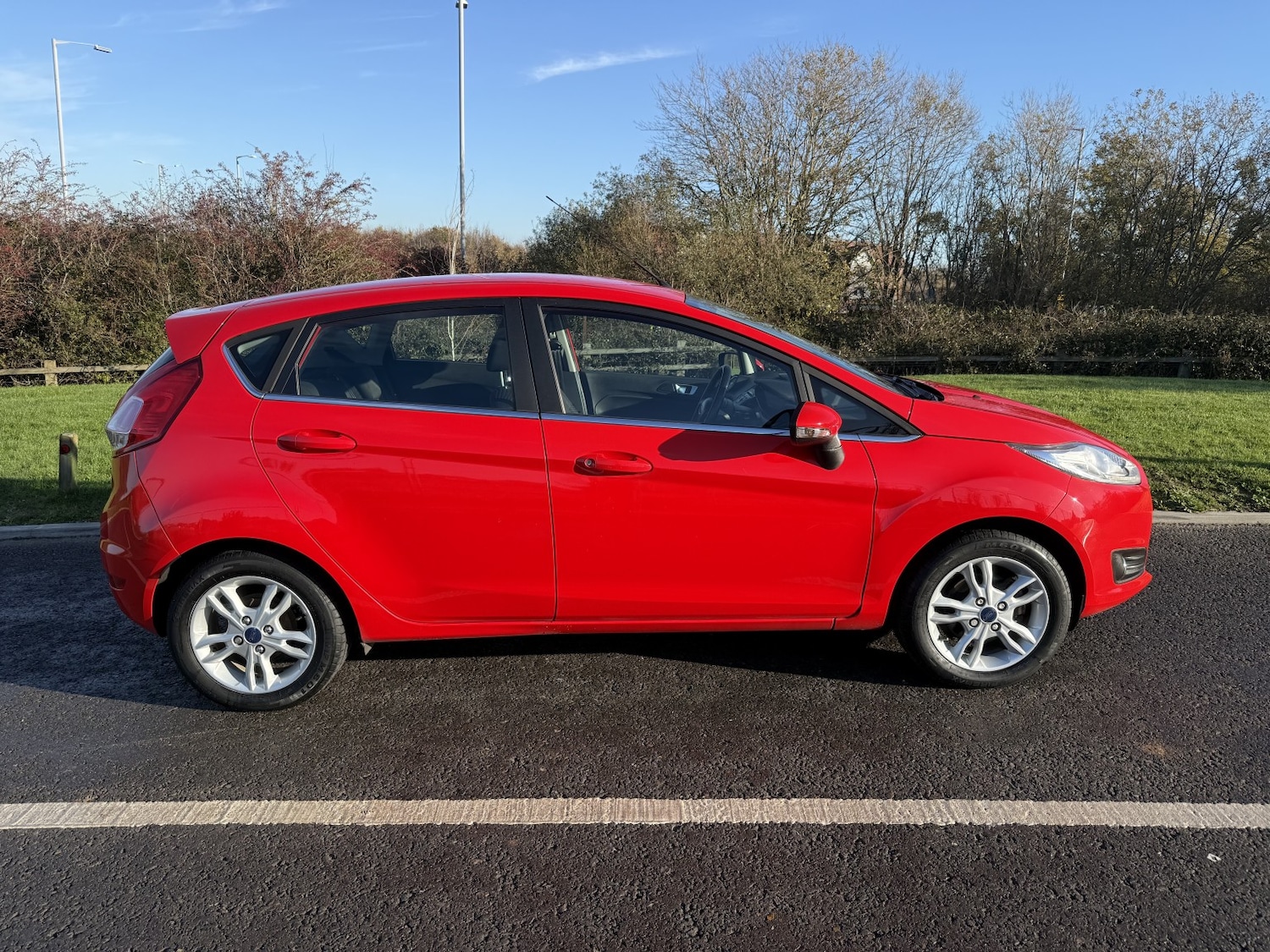 Used Ford Fiesta 2015 for sale - 76699273: Photo 2