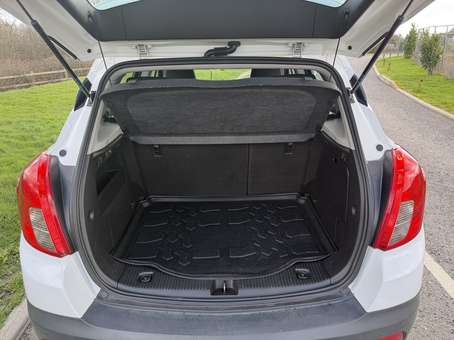 Used Vauxhall Mokka 2015 for sale - 77707230: Photo 11