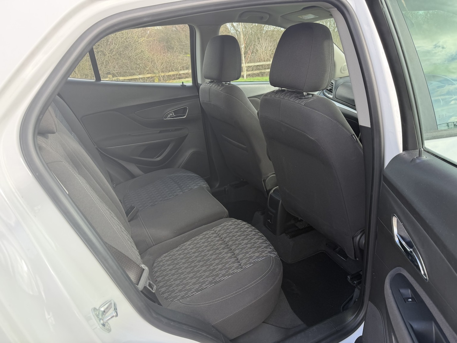 Used Vauxhall Mokka 2015 for sale - 77707230: Photo 12