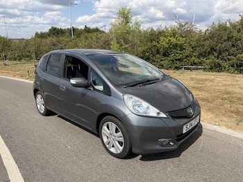 Used Honda Jazz 2014 for sale - 79372112: Photo