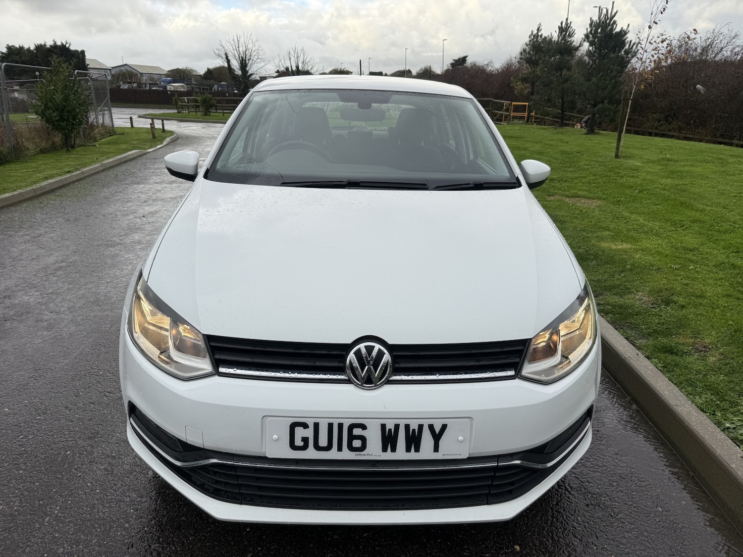 Used Volkswagen Polo 2016 for sale - 76536810: Photo 5