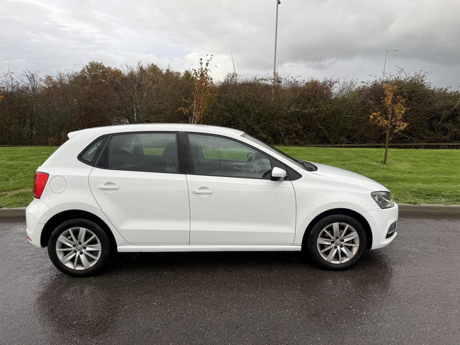 Used Volkswagen Polo 2016 for sale - 76536810: Photo 8