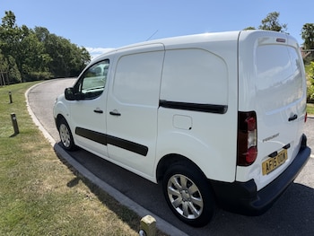 Used Peugeot Partner 2015 for sale - 78571395: Photo