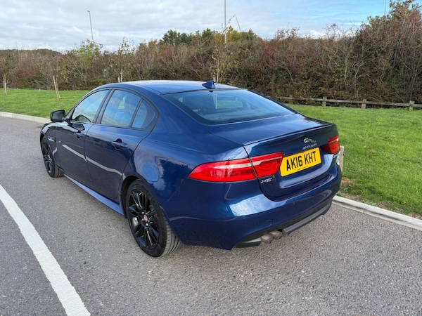Used Jaguar XE 2016 for sale - 76211867: Photo 5