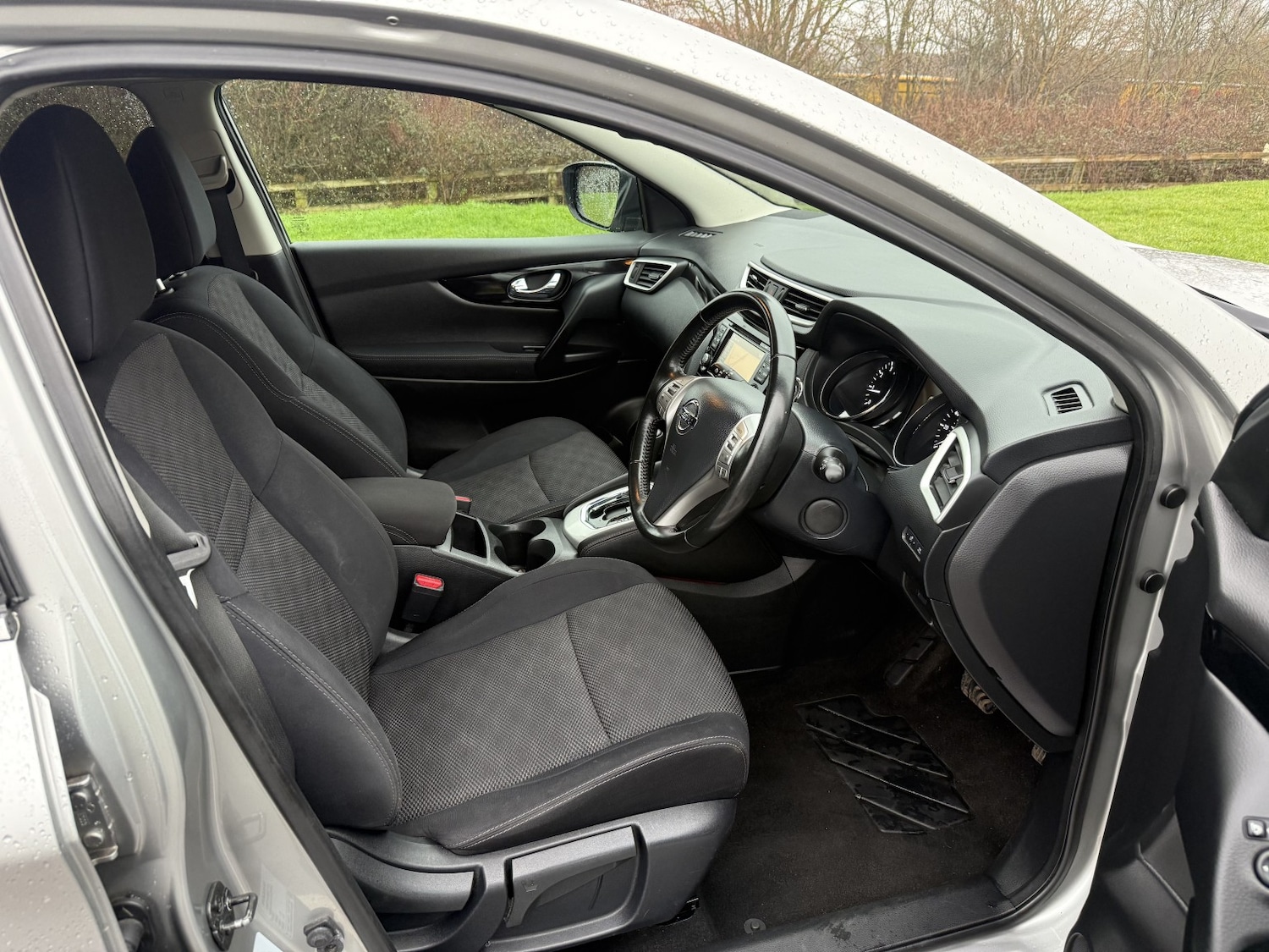 Used Nissan Qashqai 2015 for sale - 77516093: Photo 10