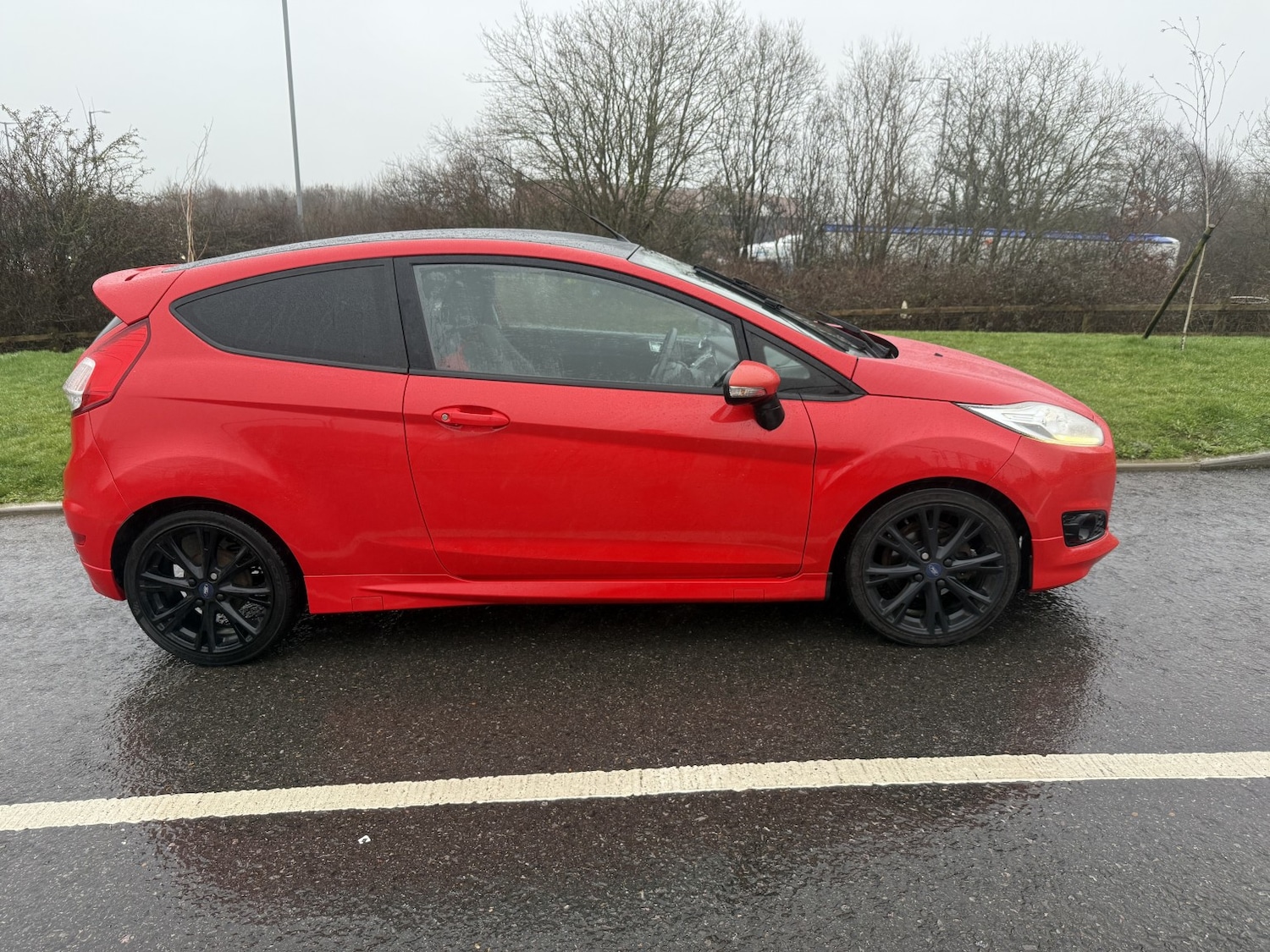 Used Ford Fiesta 2016 for sale - 77508547: Photo 2