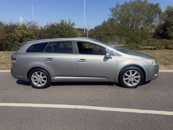 Used Toyota Avensis 2009 for sale - 79551970: Photo