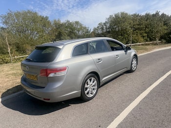 Used Toyota Avensis 2009 for sale - 79551970: Photo