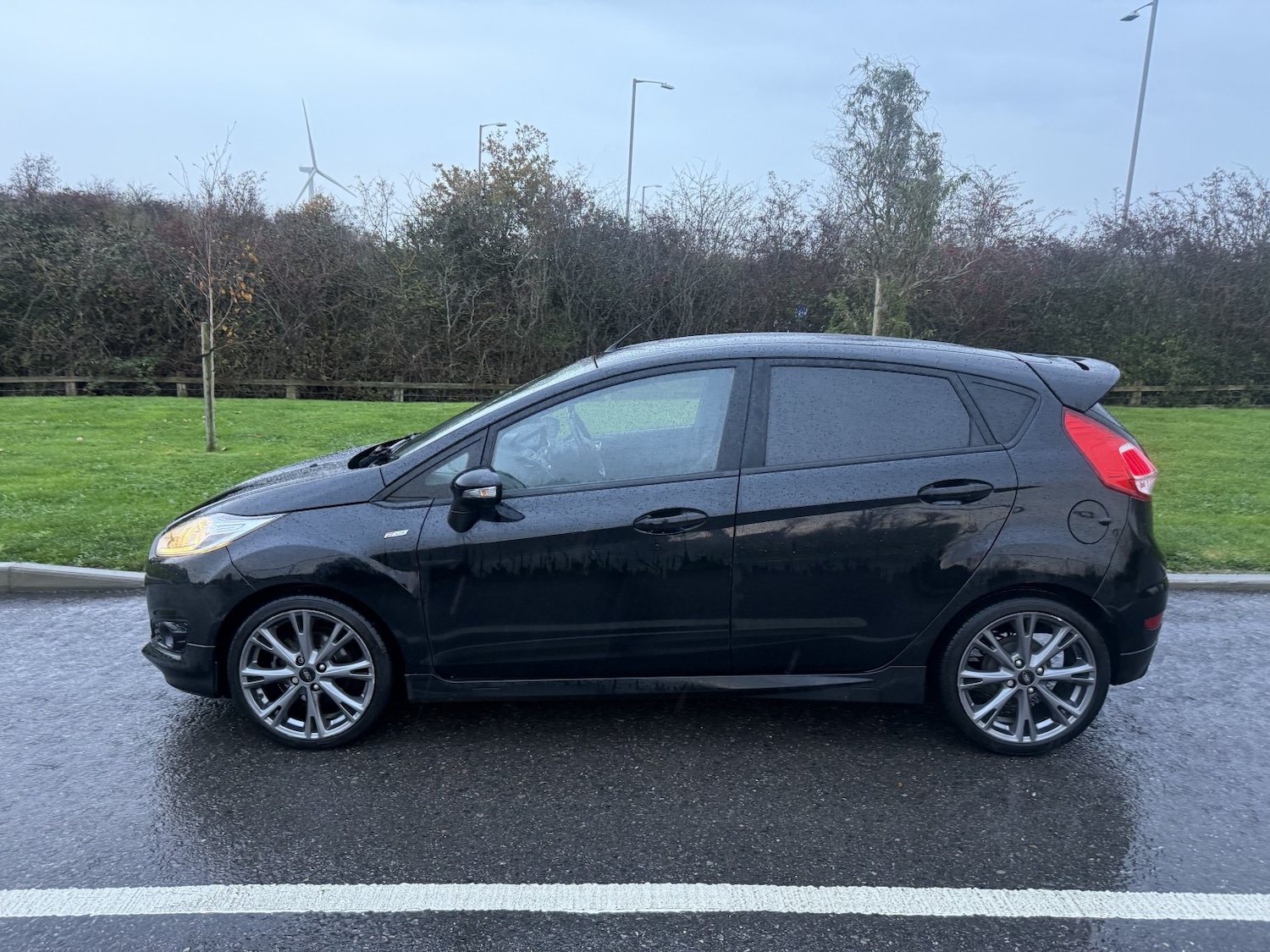 Used Ford Fiesta 2017 for sale - 76583295: Photo 6