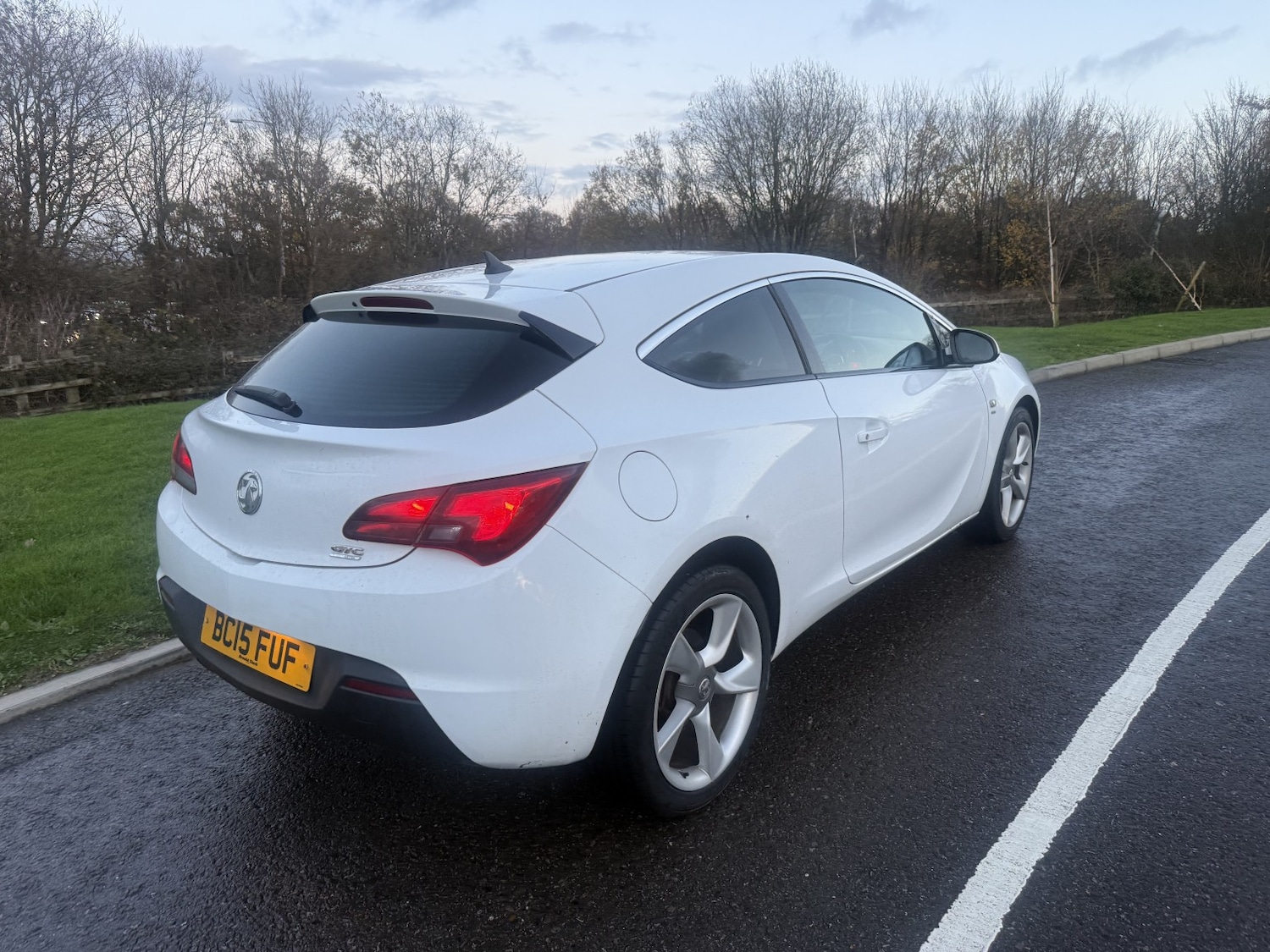 Used Vauxhall Astra GTC 2015 for sale - 76799263: Photo 2