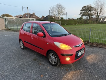 Hyundai - i10