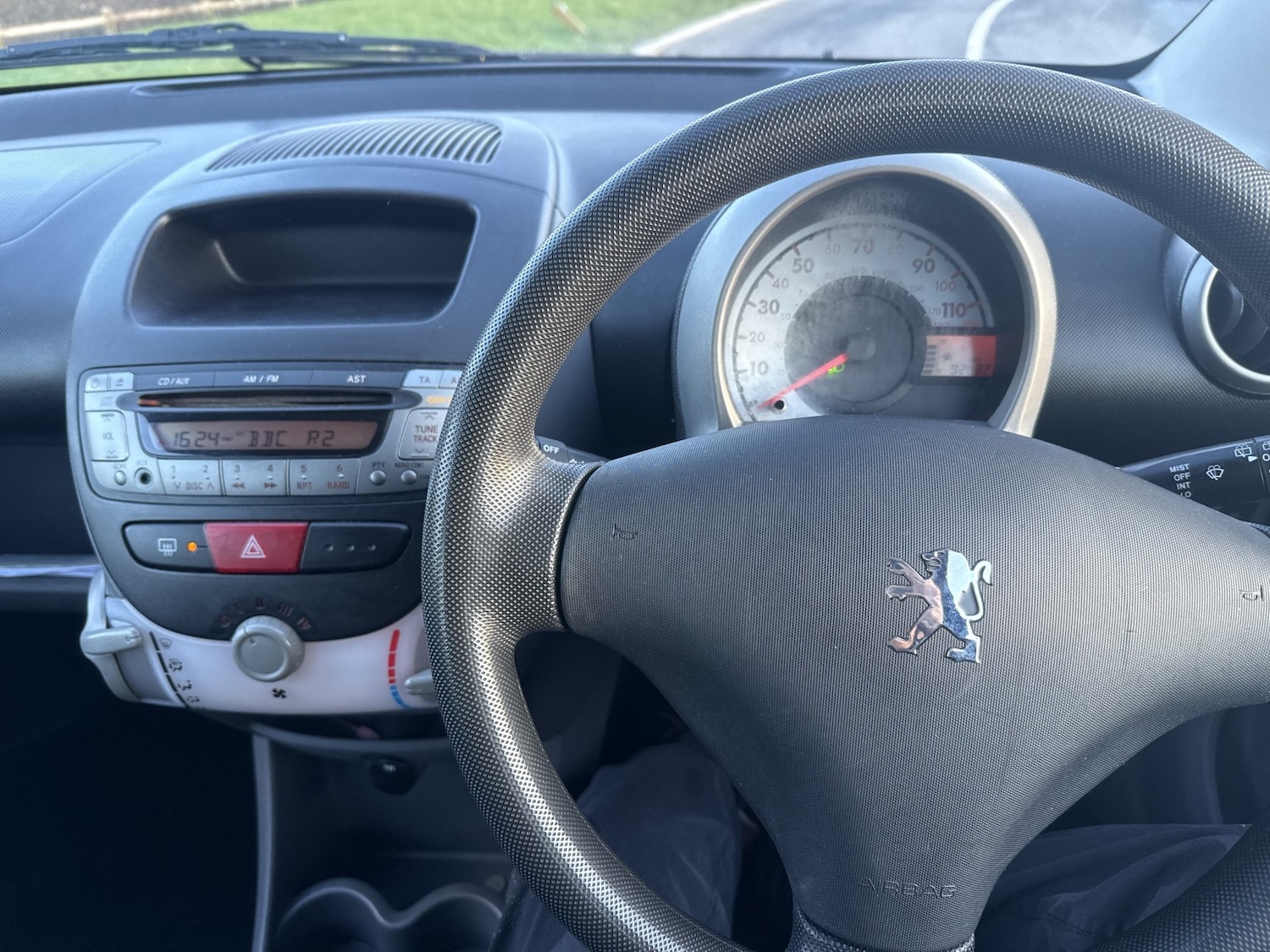 Used Peugeot 107 2008 for sale - 77438338: Photo 10