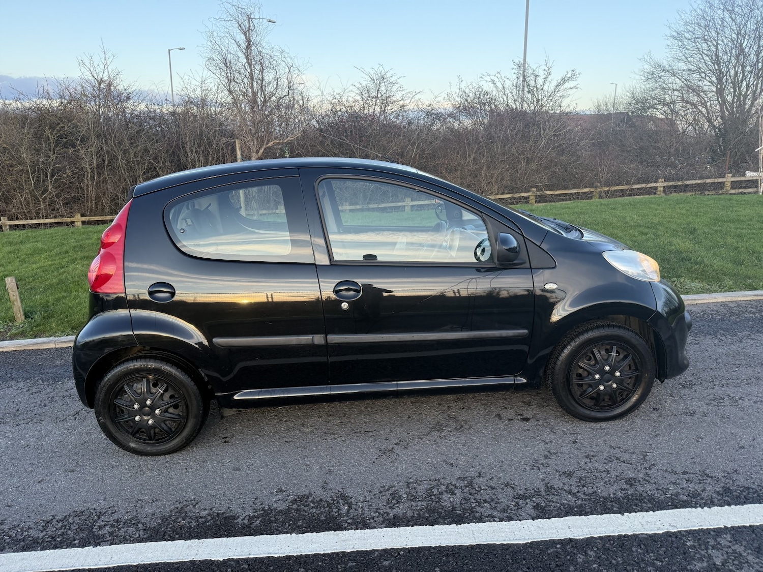 Used Peugeot 107 2008 for sale - 77438338: Photo 2