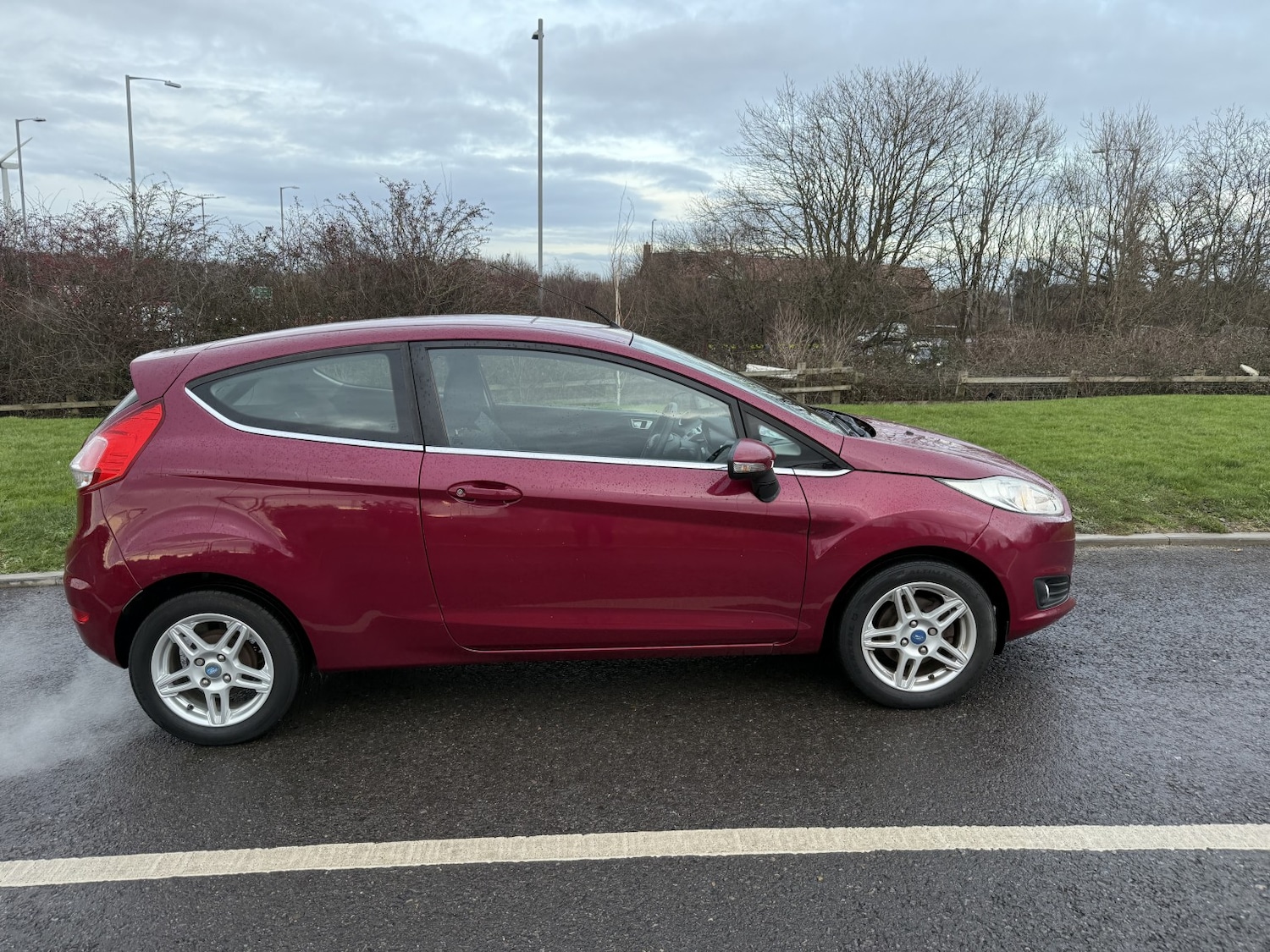 Used Ford Fiesta 2013 for sale - 77118551: Photo 2
