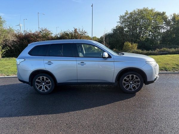 Used Mitsubishi Outlander 2014 for sale - 75718357: Photo 7